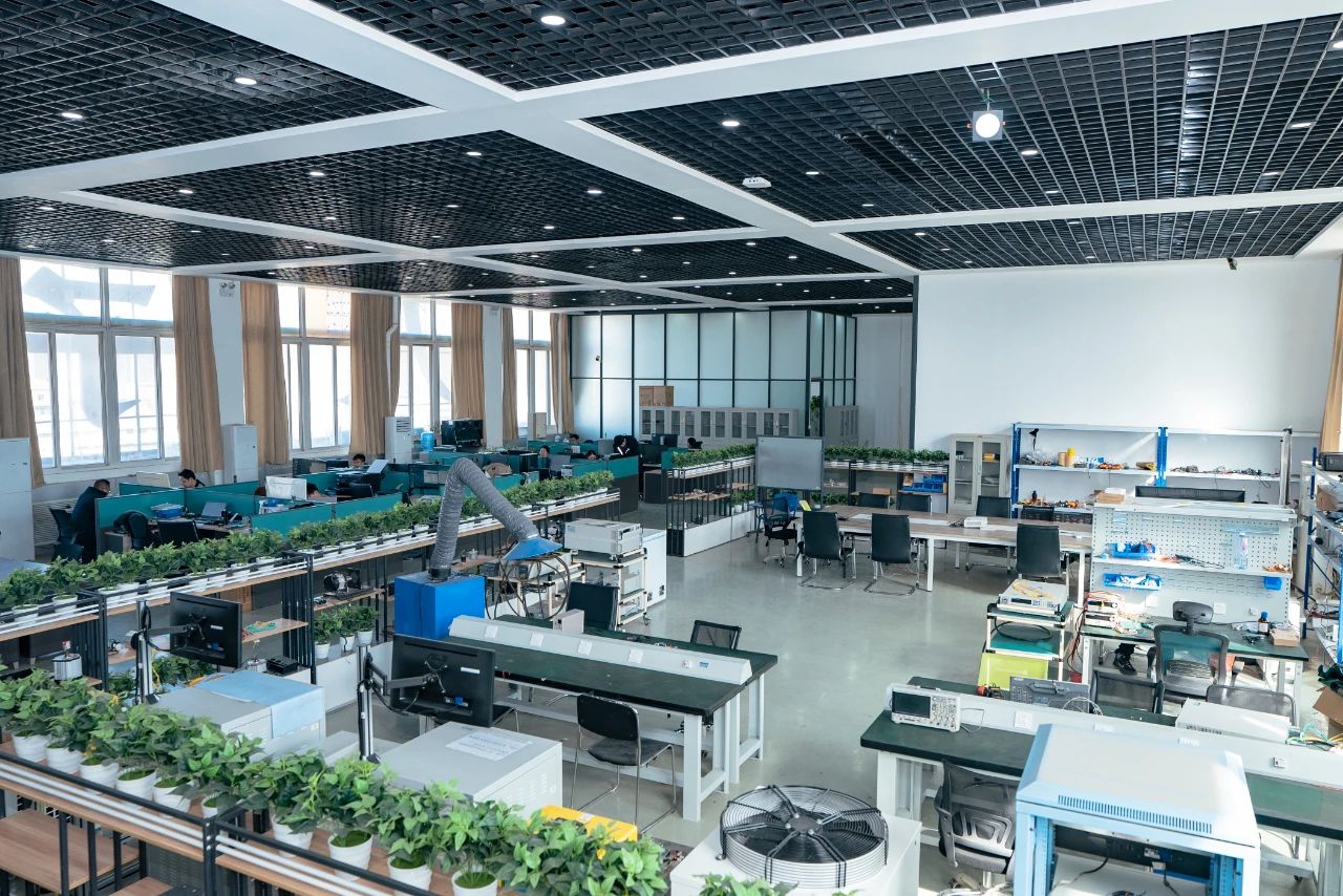 校企协同育匠才，产教融合树标杆 黄河科技学院工学部现代产业学院电子电器控制系统开发人才培养实践